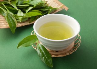 スプレー作りと新茶をいただきました！　リトハウス長堀橋